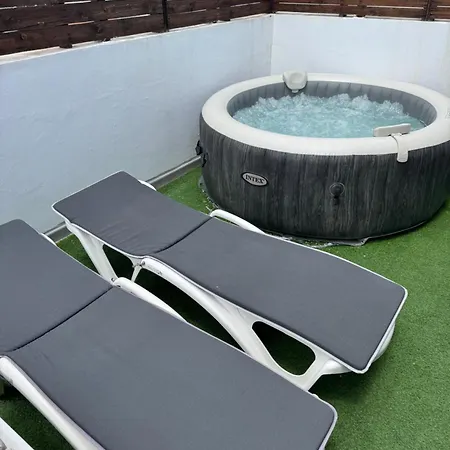 Urban Zen Con Terraza Y Jacuzzi * Las Palmas / Gran Canaria