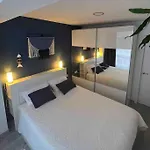 Urban Zen Con Terraza Y Jacuzzi Appartement *
