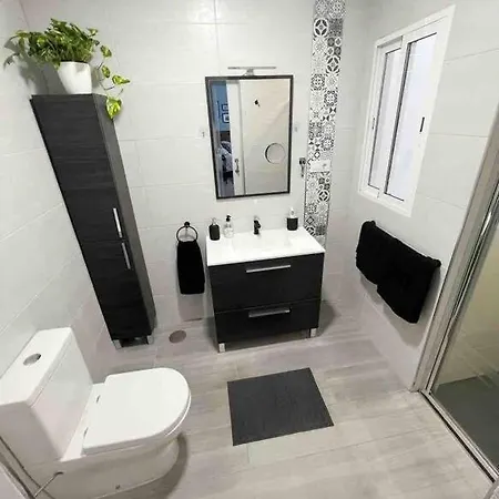 Urban Zen Con Terraza Y Jacuzzi Apartment *